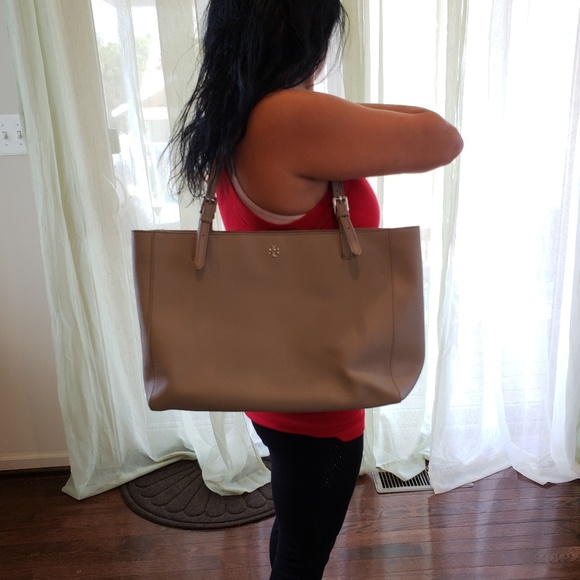 Tory burch French gray large york shoulder tote - Picture 8 of 8